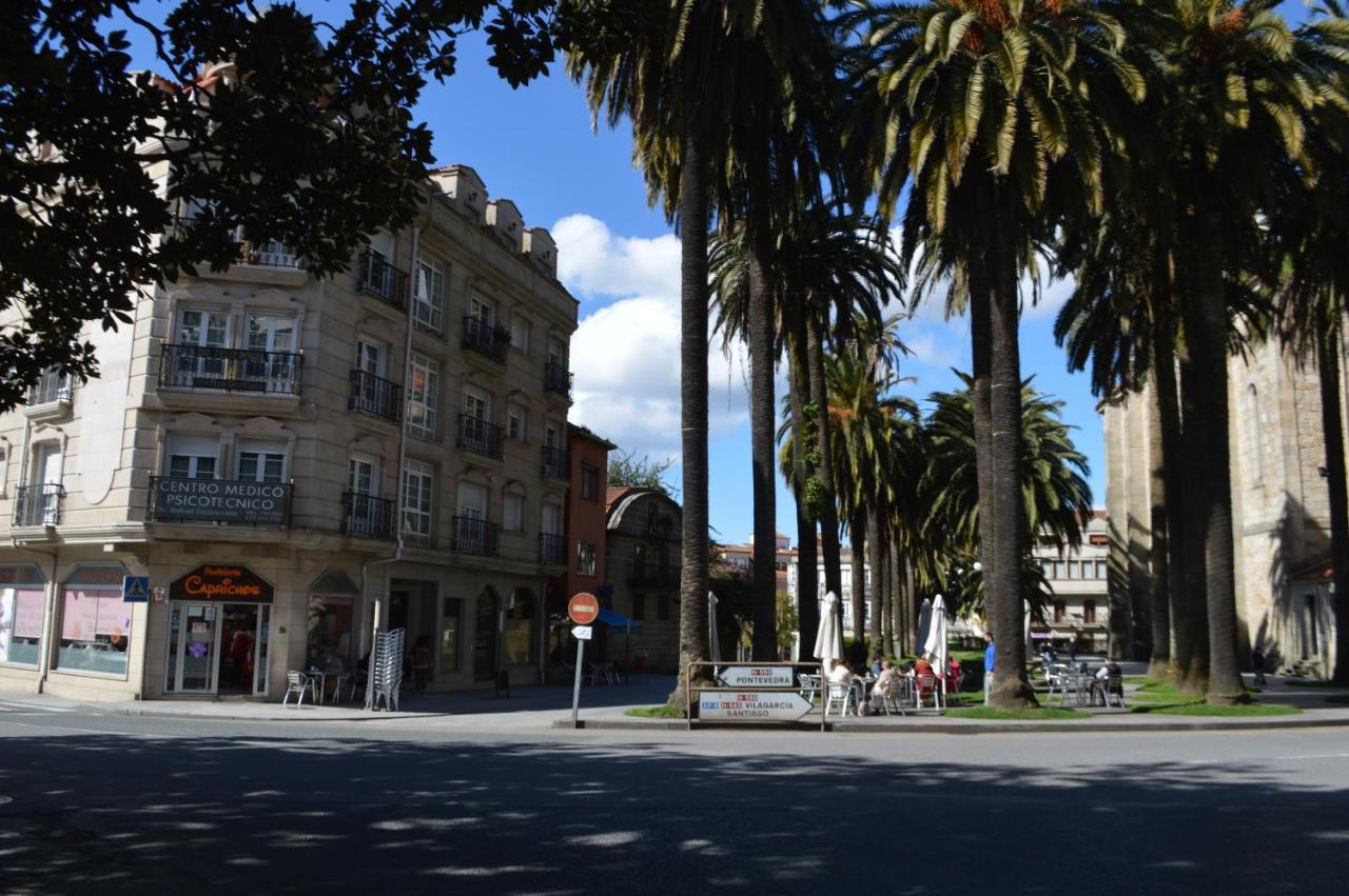 Las Palmeras 卡尔达斯·德·雷斯 外观 照片